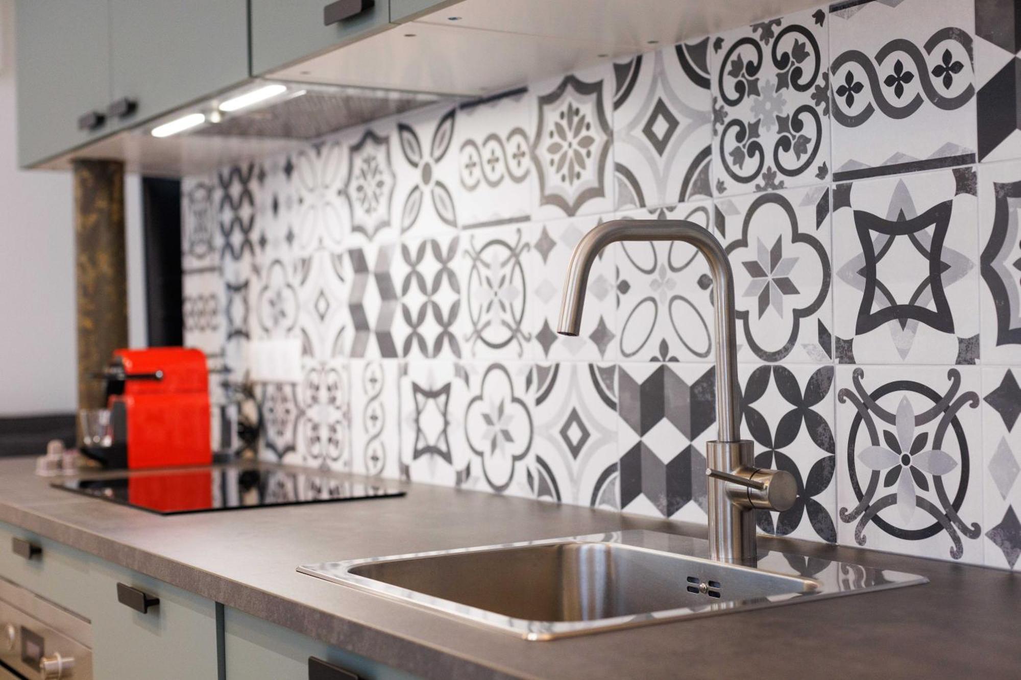Exceptionnel Duplex A Proximite De Montmartre! *