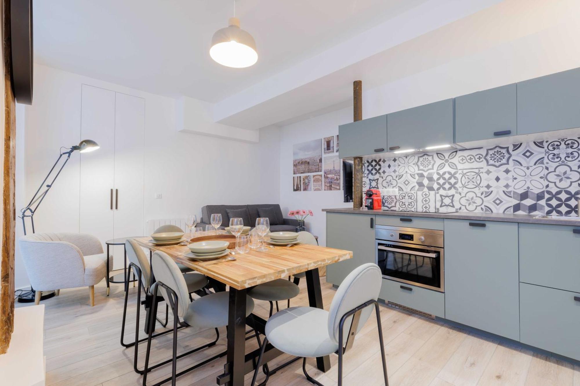 Exceptionnel Duplex A Proximite De Montmartre!